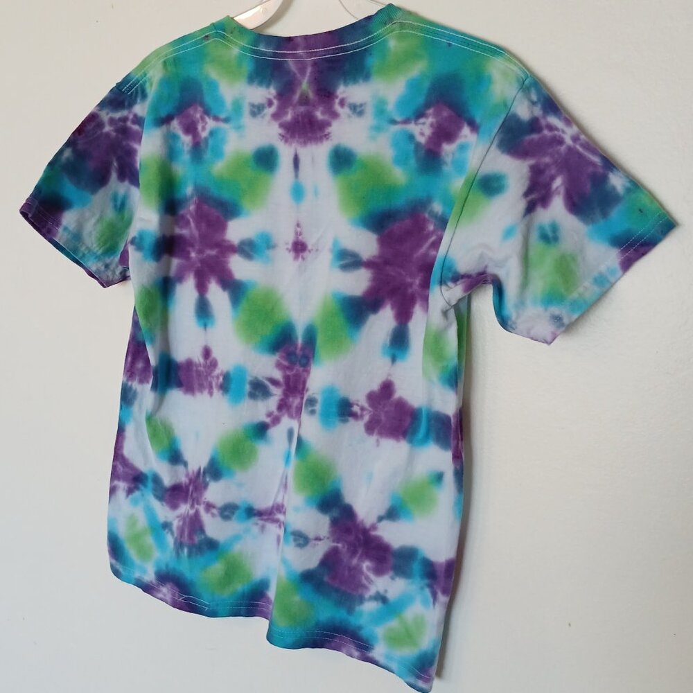 Tie Dye T-Shirt with Abstract Pattern in Green Blue Purple Short Sleeved Kids L - Picture 11 of 13